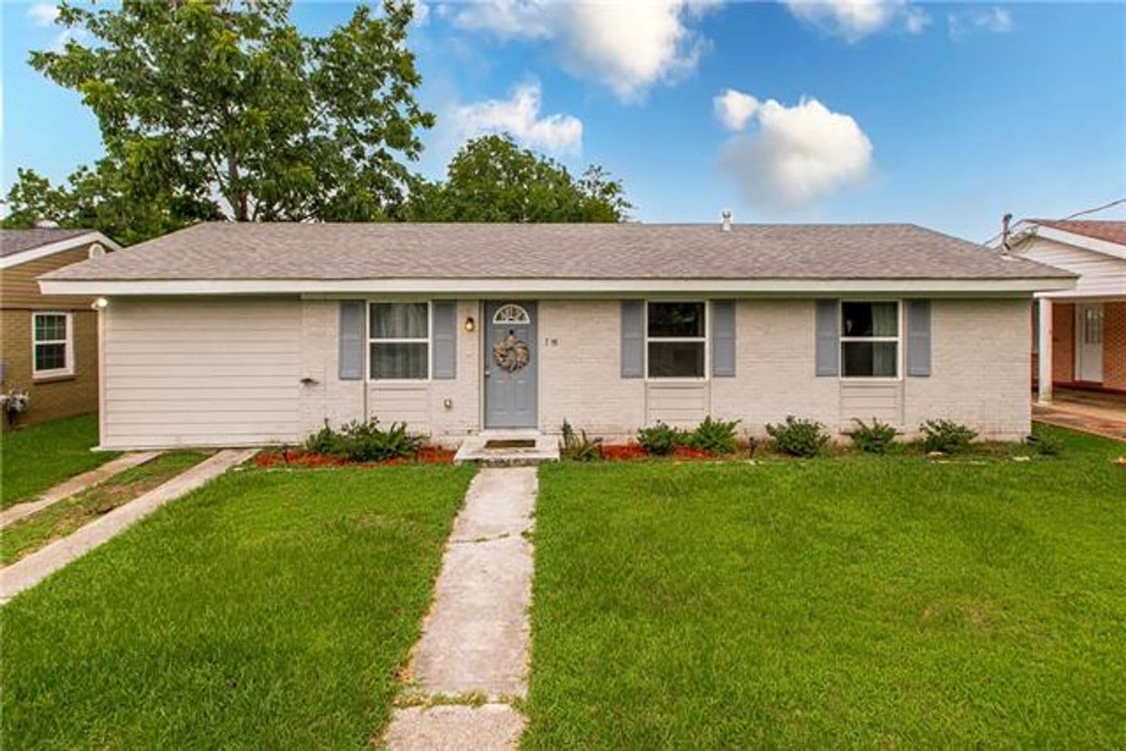 Violet House: 2409 Riverbend Dr.
