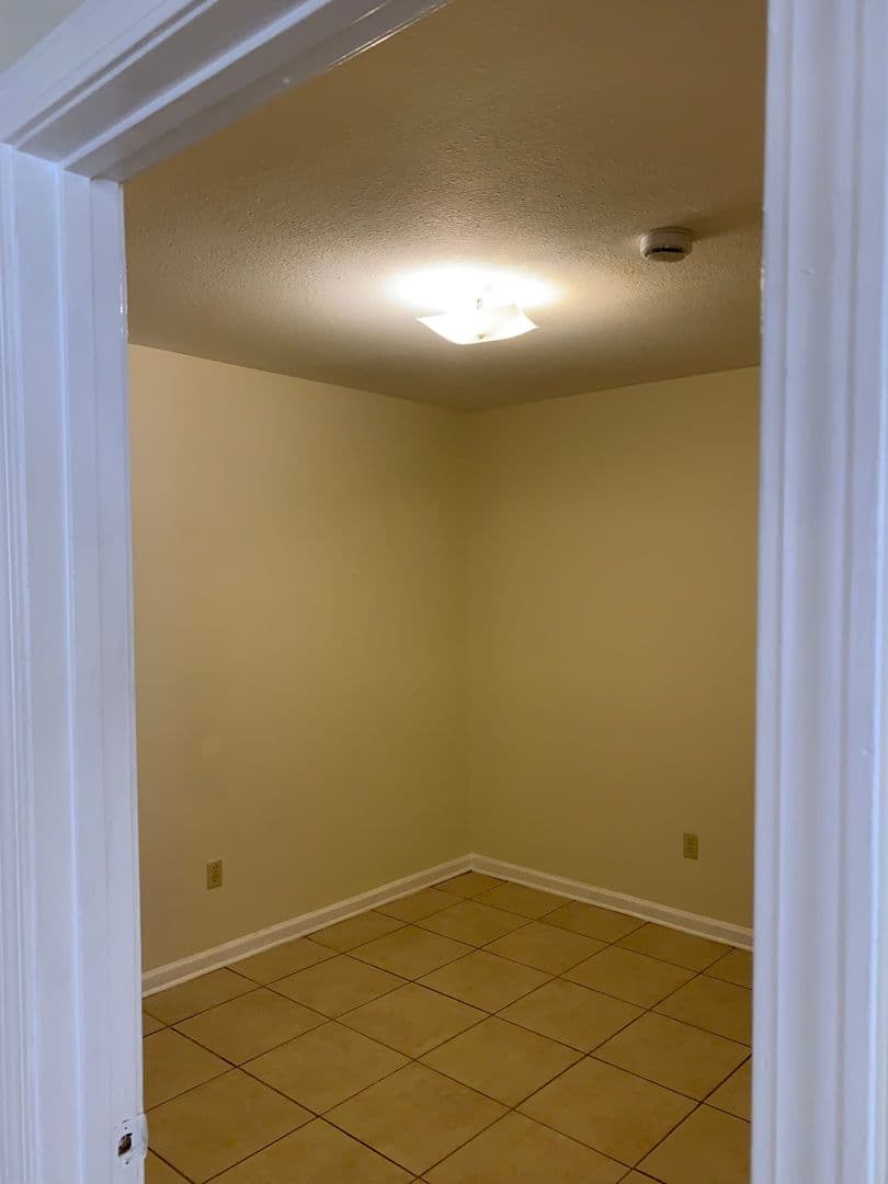 New Orleans Apartment: 1520-26 Lesseps St.