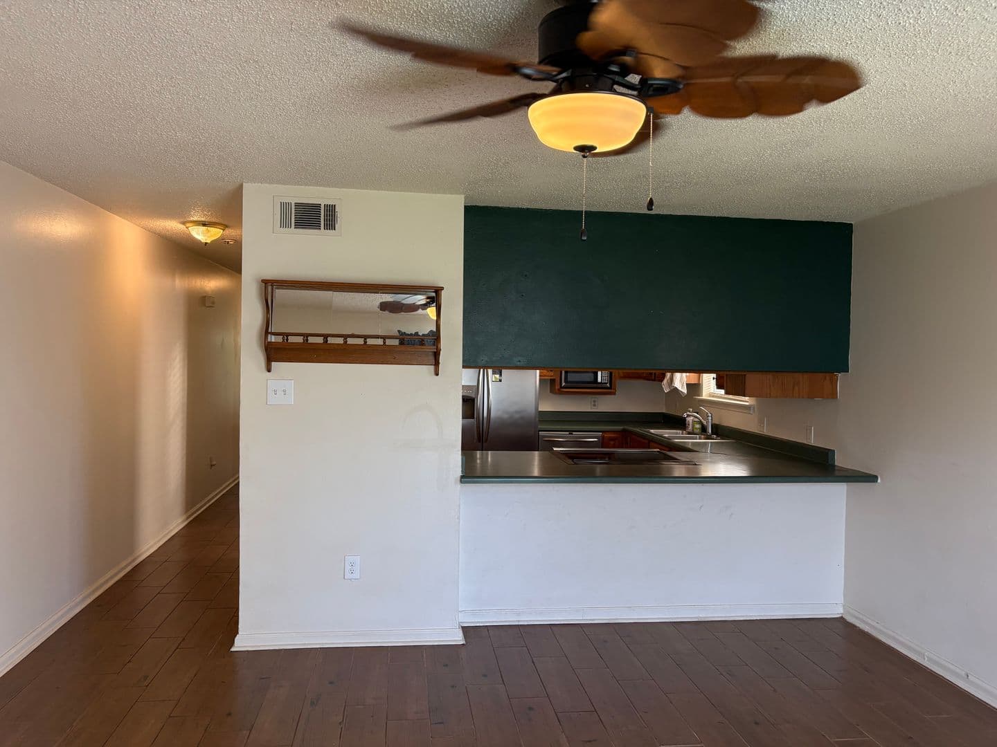 New Orleans House: 1827 8th St.