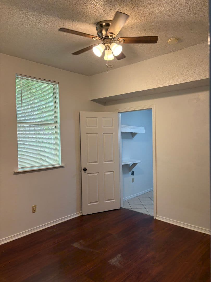 New Orleans Apartment: 2404-06 A.P. Tureaud St.