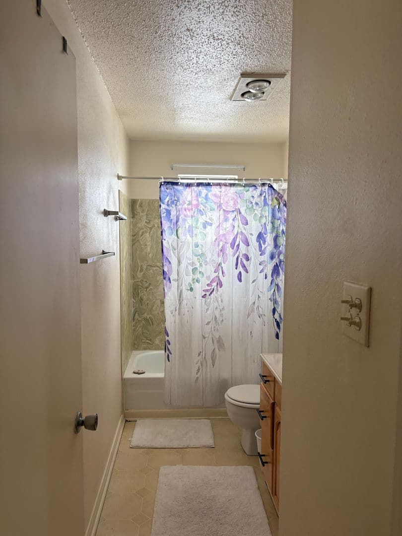 New Orleans House: 1827 8th St.