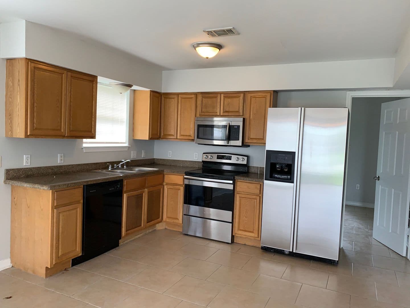 Chalmette Apartment: 8532-34 Deerfield Dr.