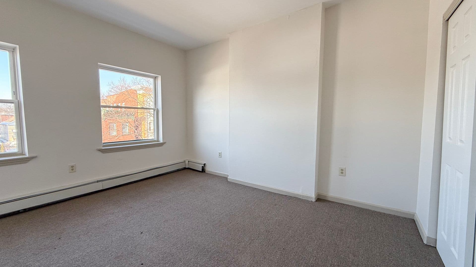 Hartford Apartment: 670-676 Broad St