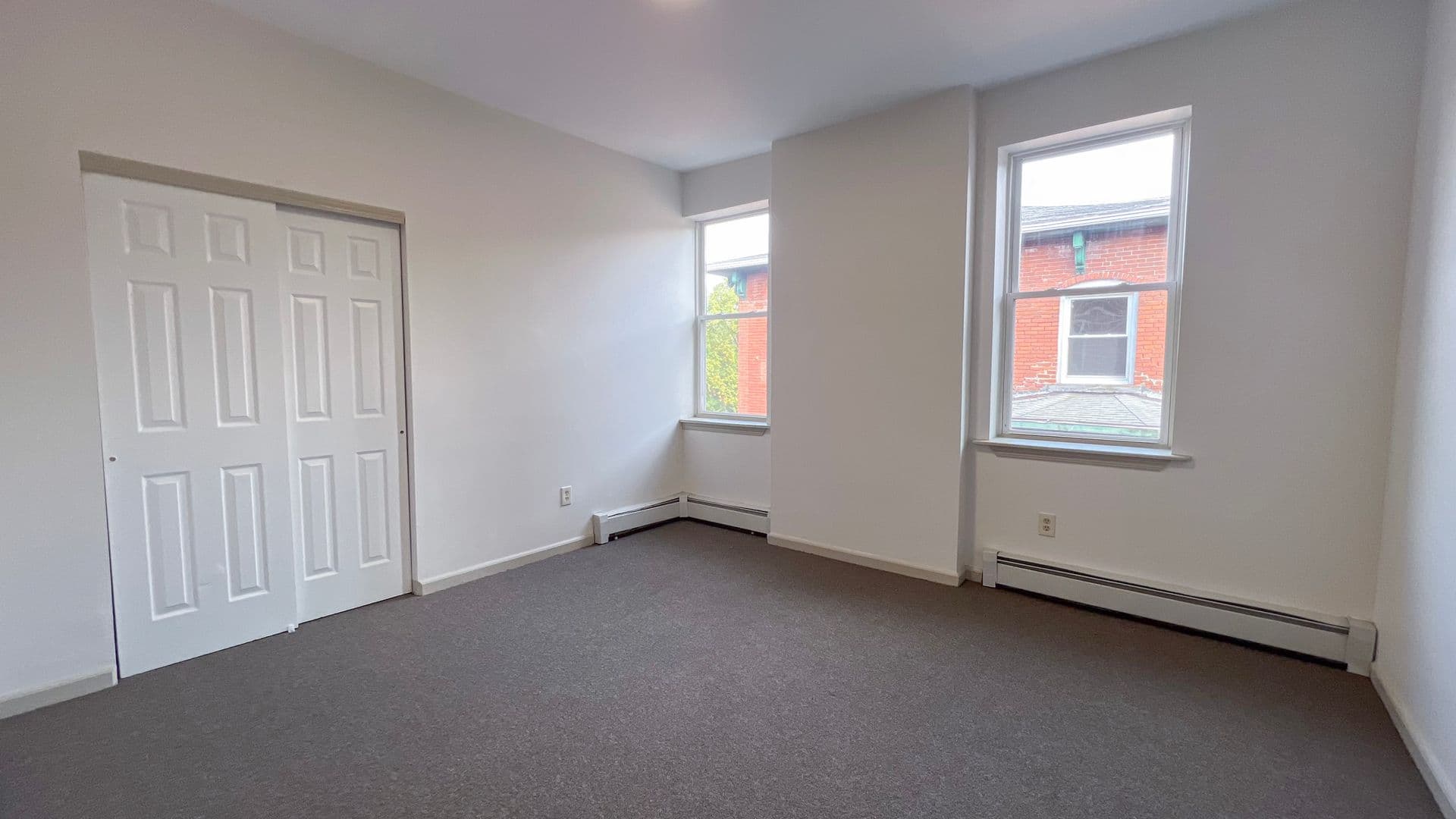 Hartford Apartment: 686-688 Broad St