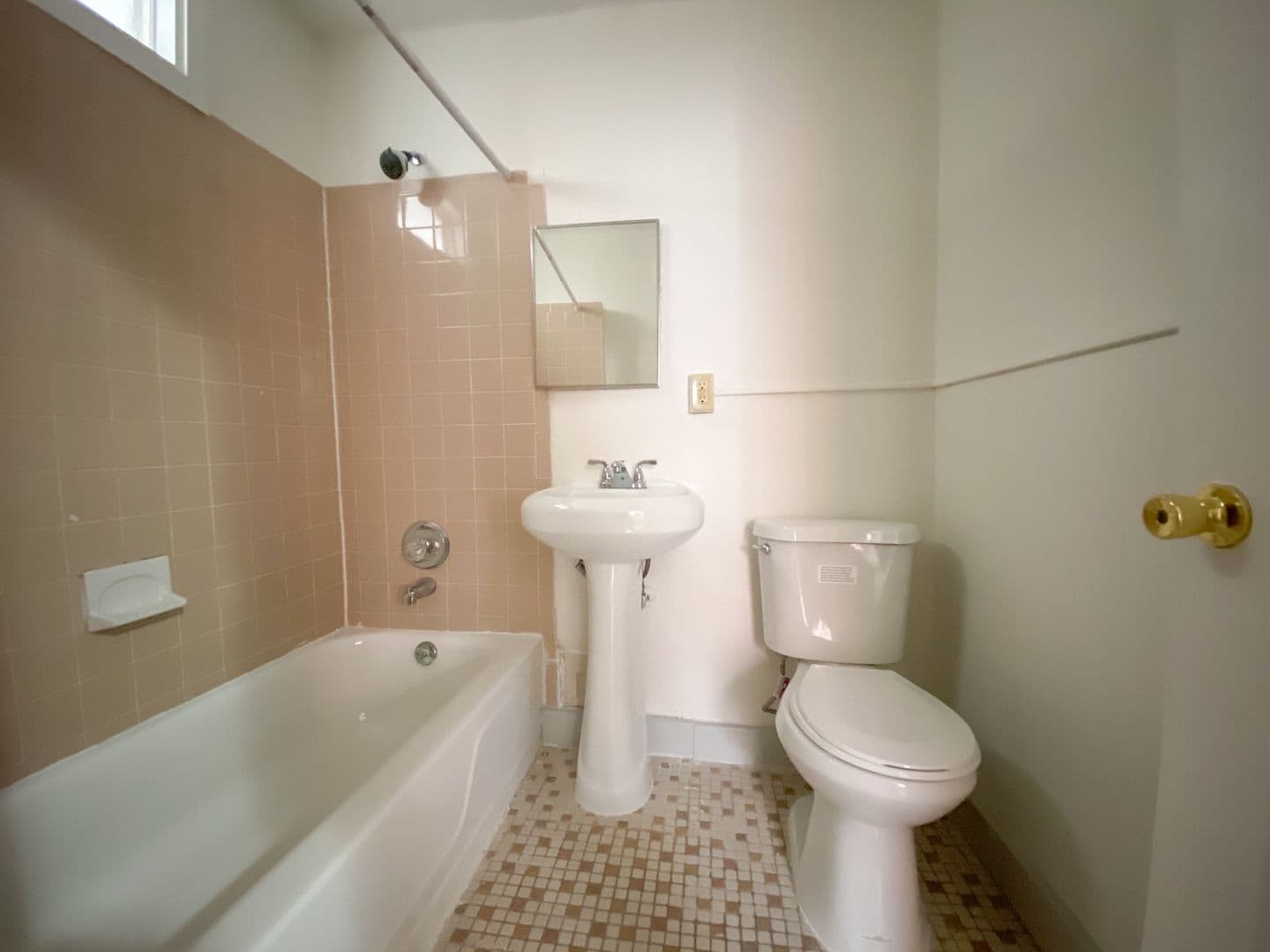 Hartford Apartment: 31-33 Bond St