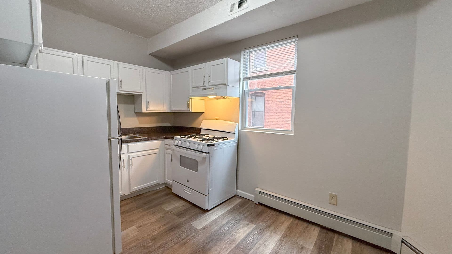 Hartford Apartment: 422-424 Garden St