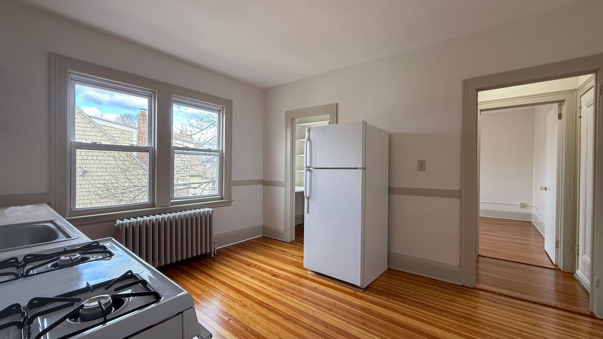 Hartford Apartment: 46 Grace St