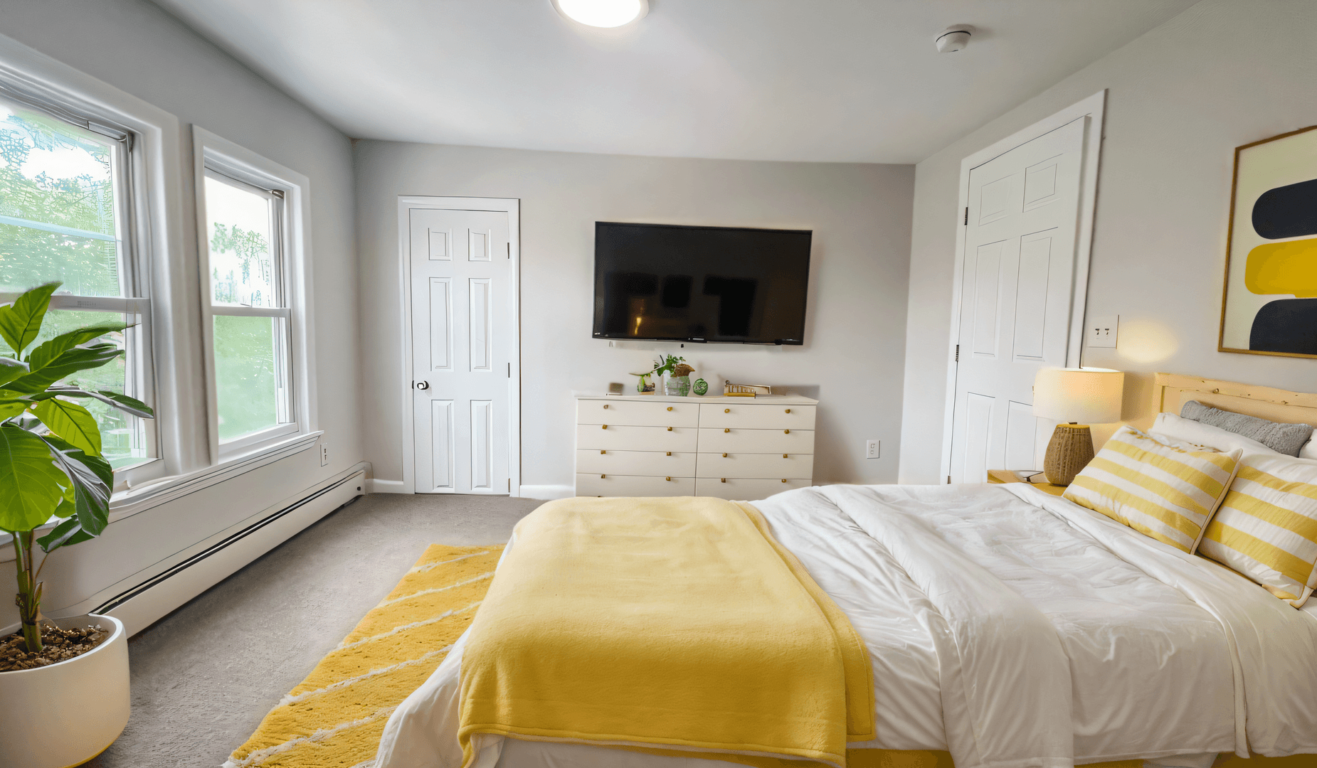 Hartford Apartment: 295 Franklin Ave