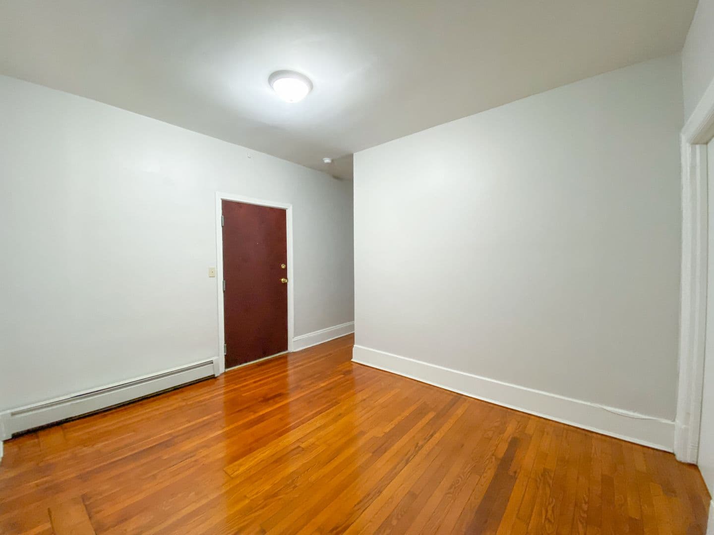 Hartford Apartment: 291 Buckingham St