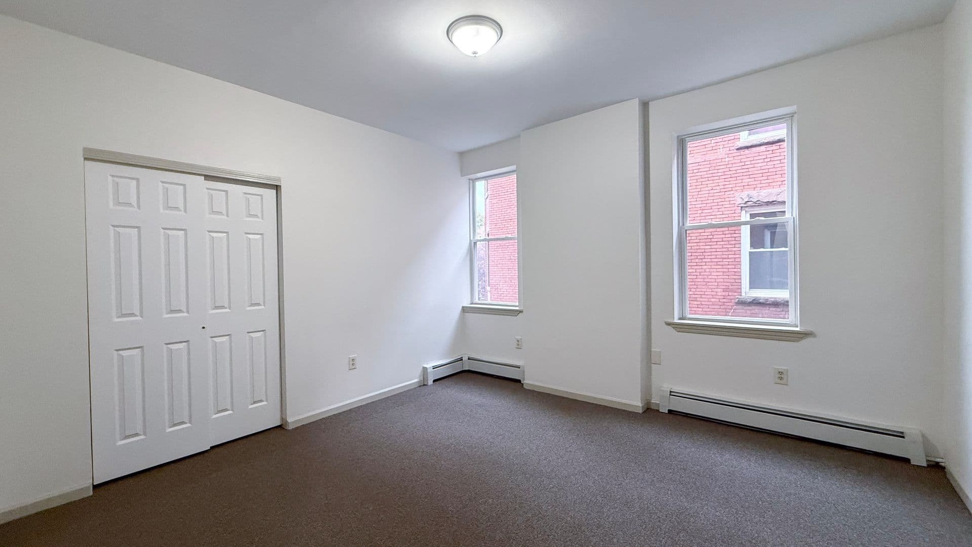 Hartford Apartment: 686-688 Broad St