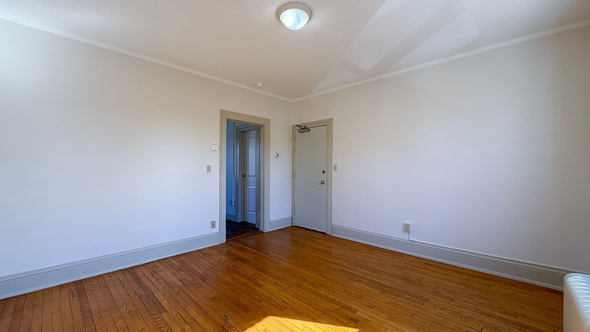 Hartford Apartment: 60-62 School St