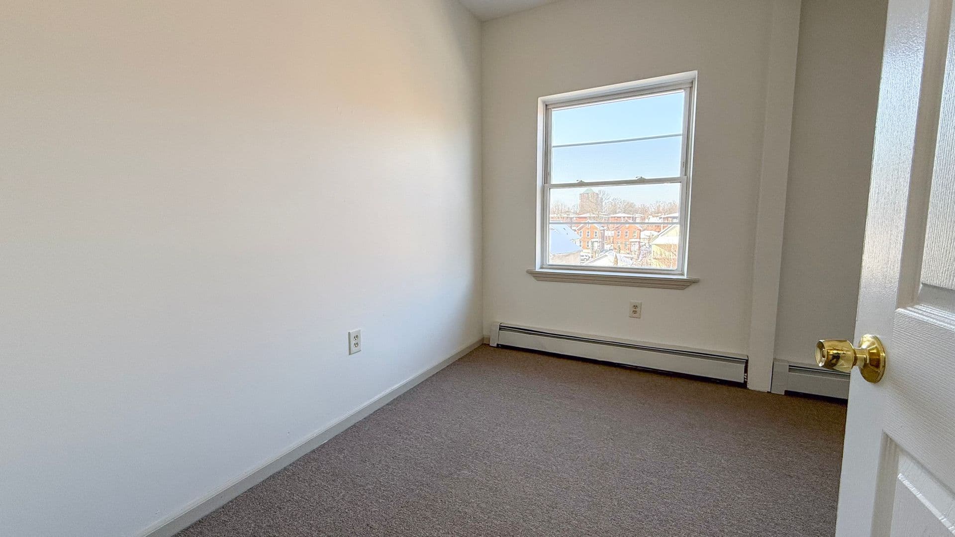 Hartford Apartment: 670-676 Broad St