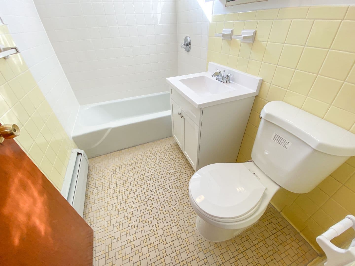 Hartford Apartment: 10 Lincoln St