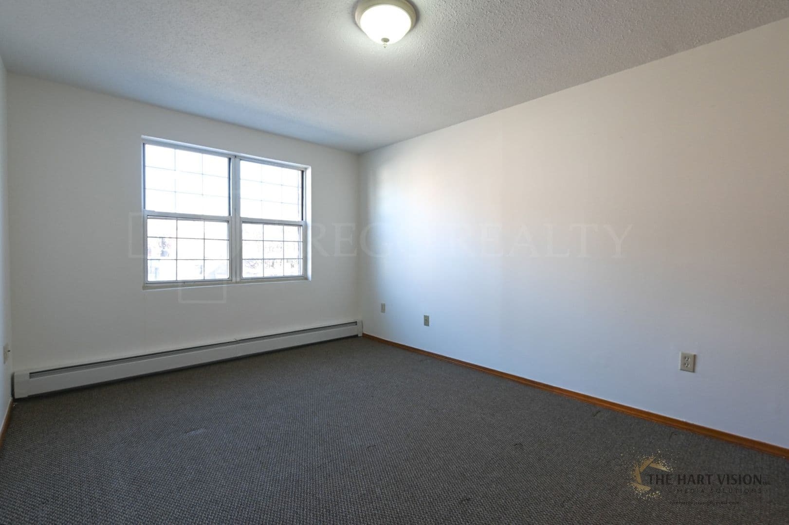 Hartford Apartment: 322 Hudson St