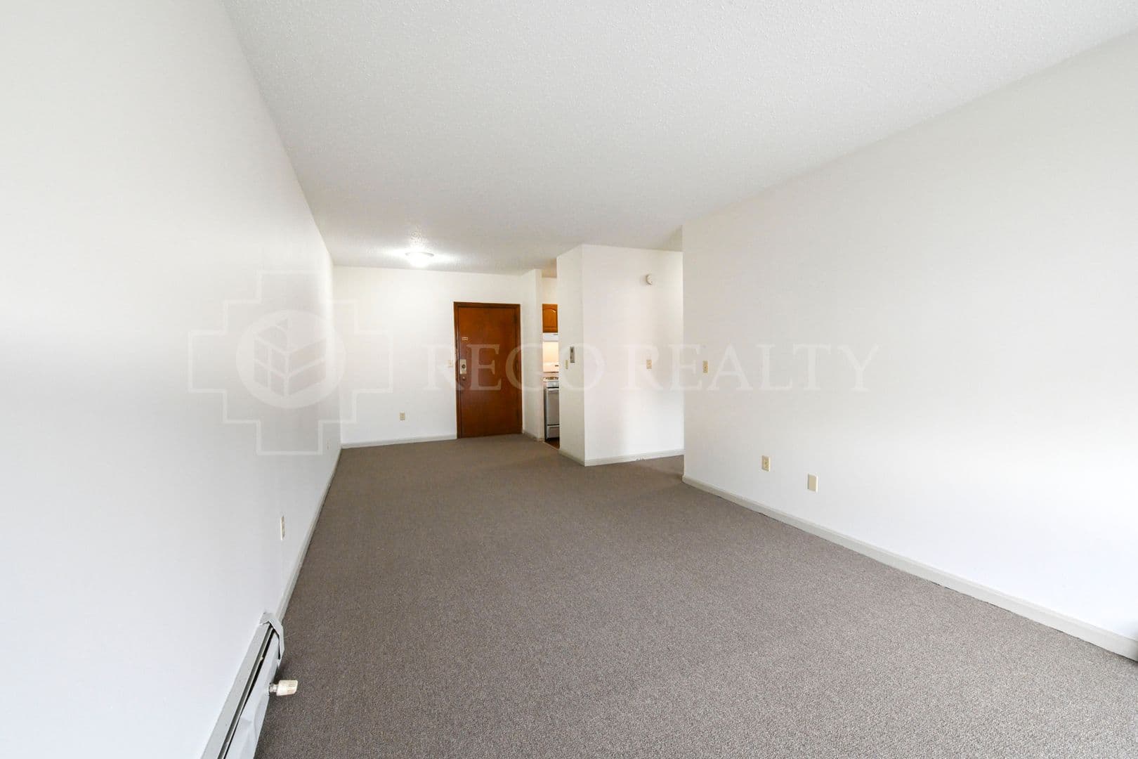 Hartford Apartment: 45 Allen Pl