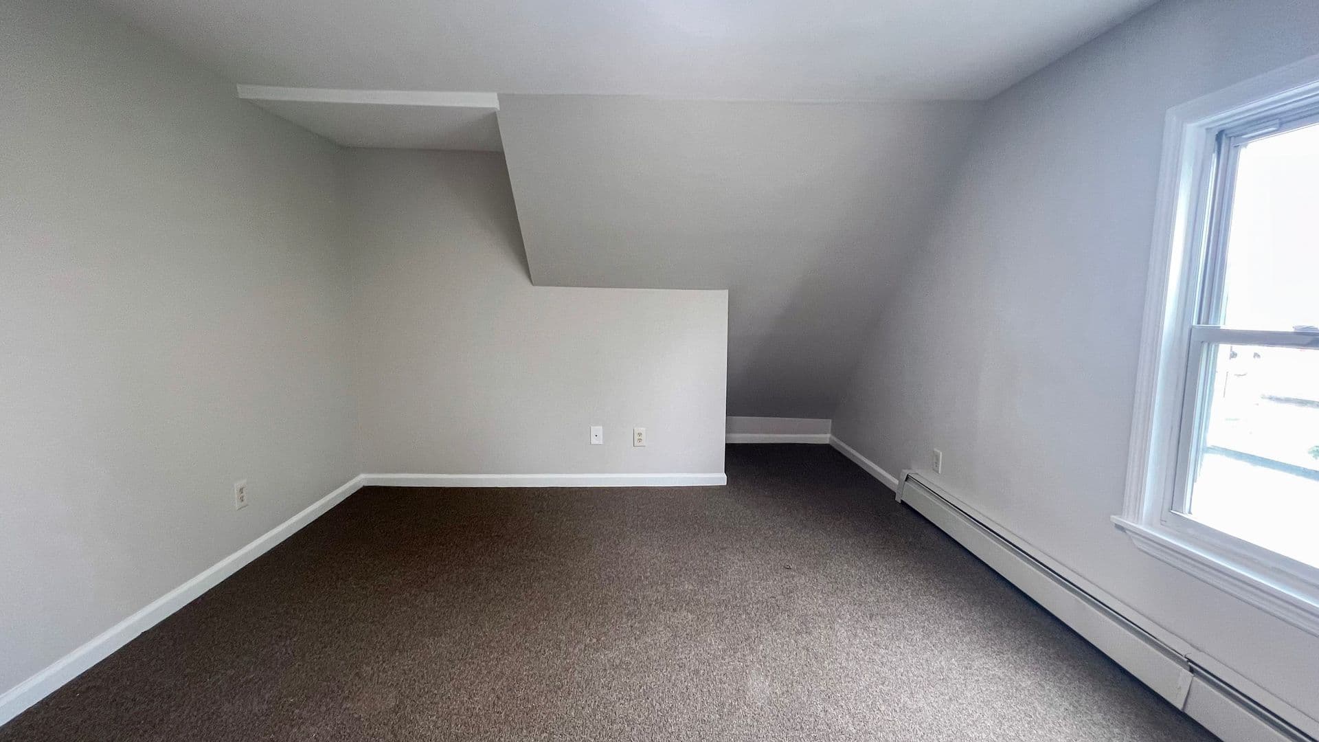 Hartford Apartment: 295 Franklin Ave