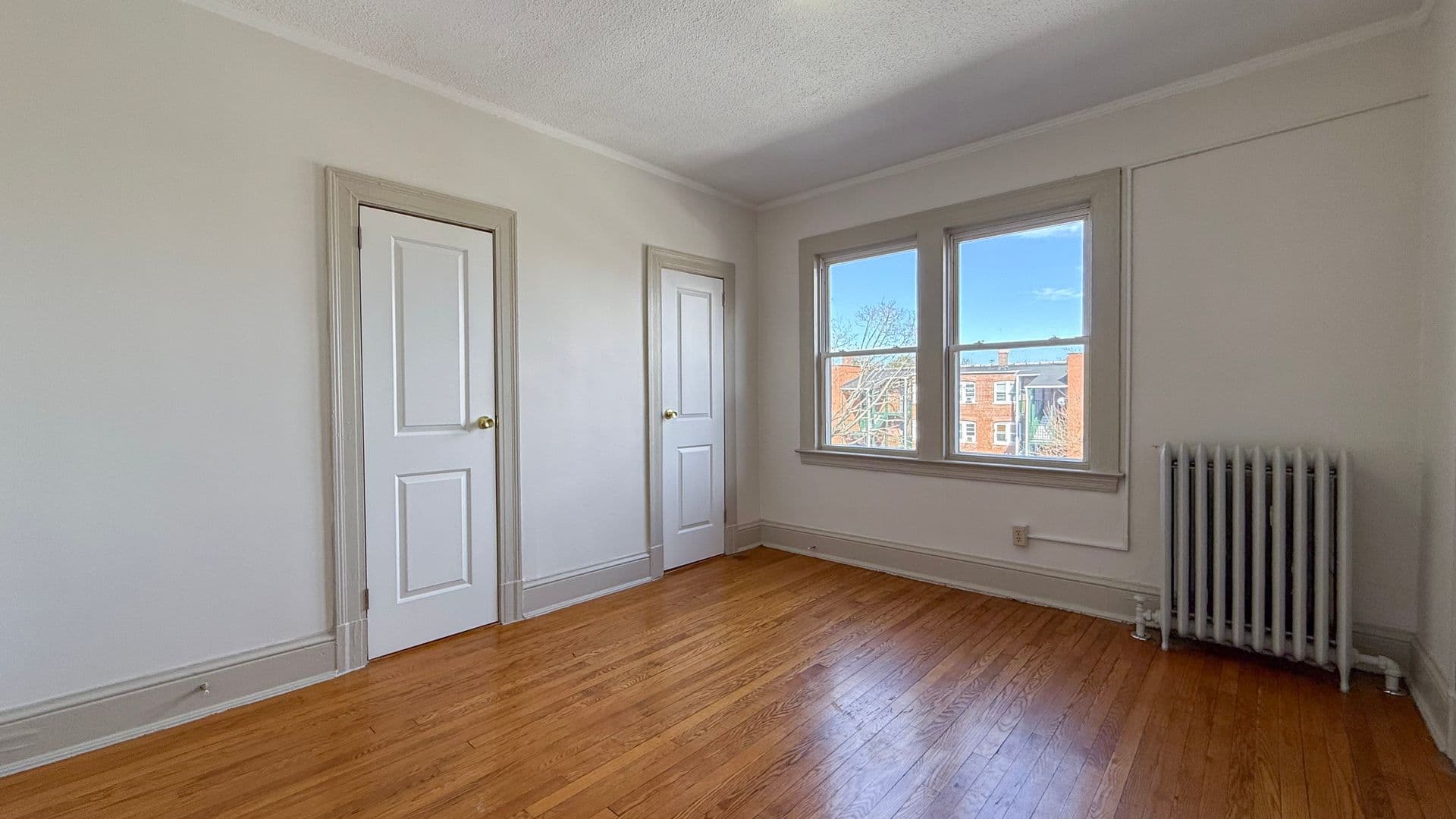 Hartford Apartment: 60-62 School St