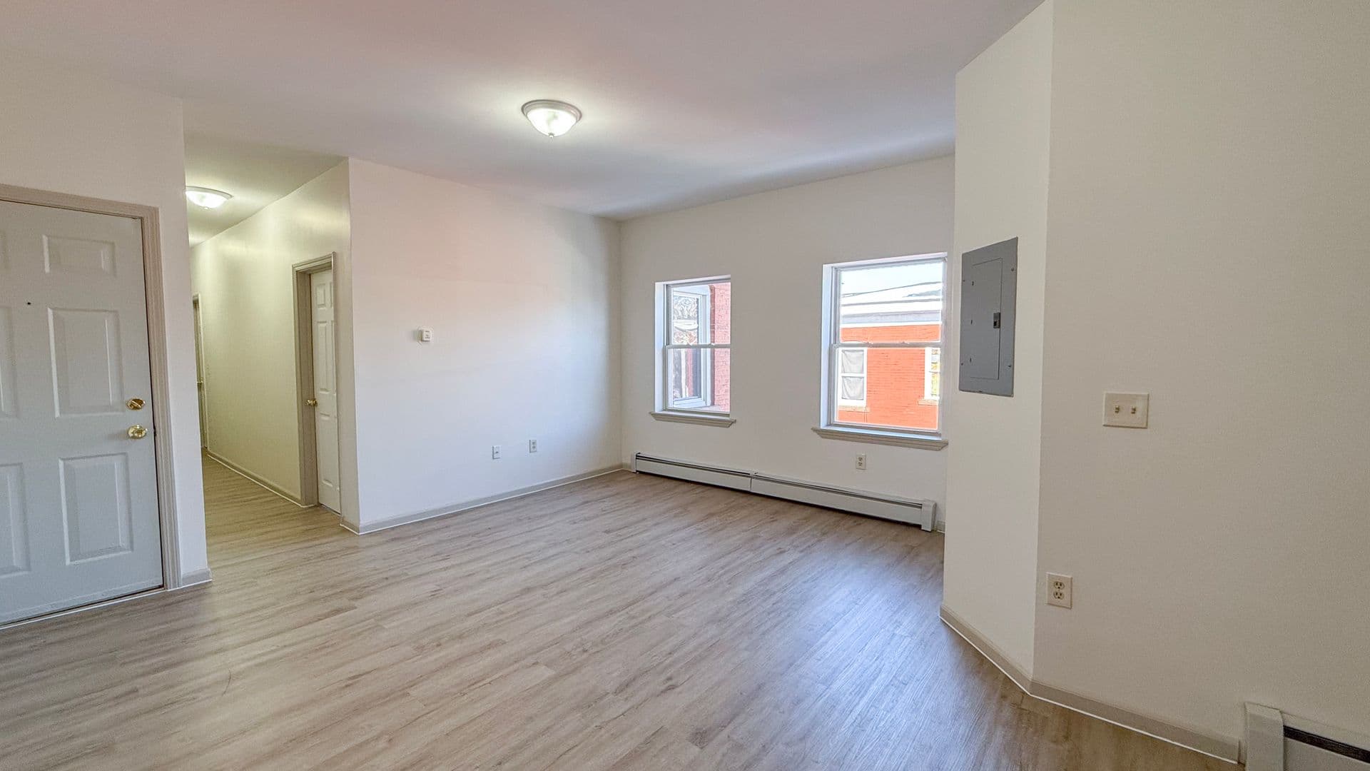 Hartford Apartment: 670-676 Broad St