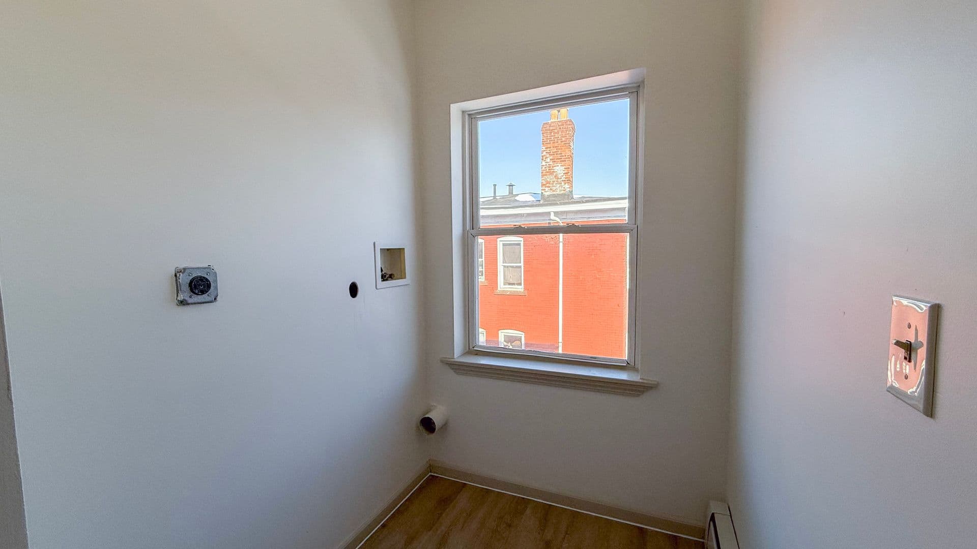 Hartford Apartment: 670-676 Broad St
