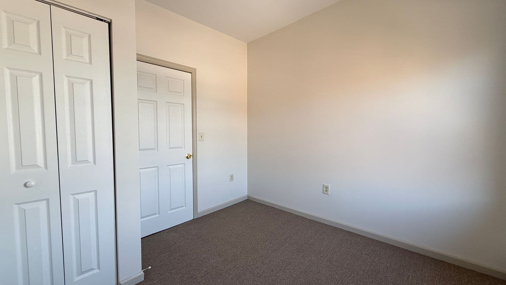 Hartford Apartment: 670-676 Broad St