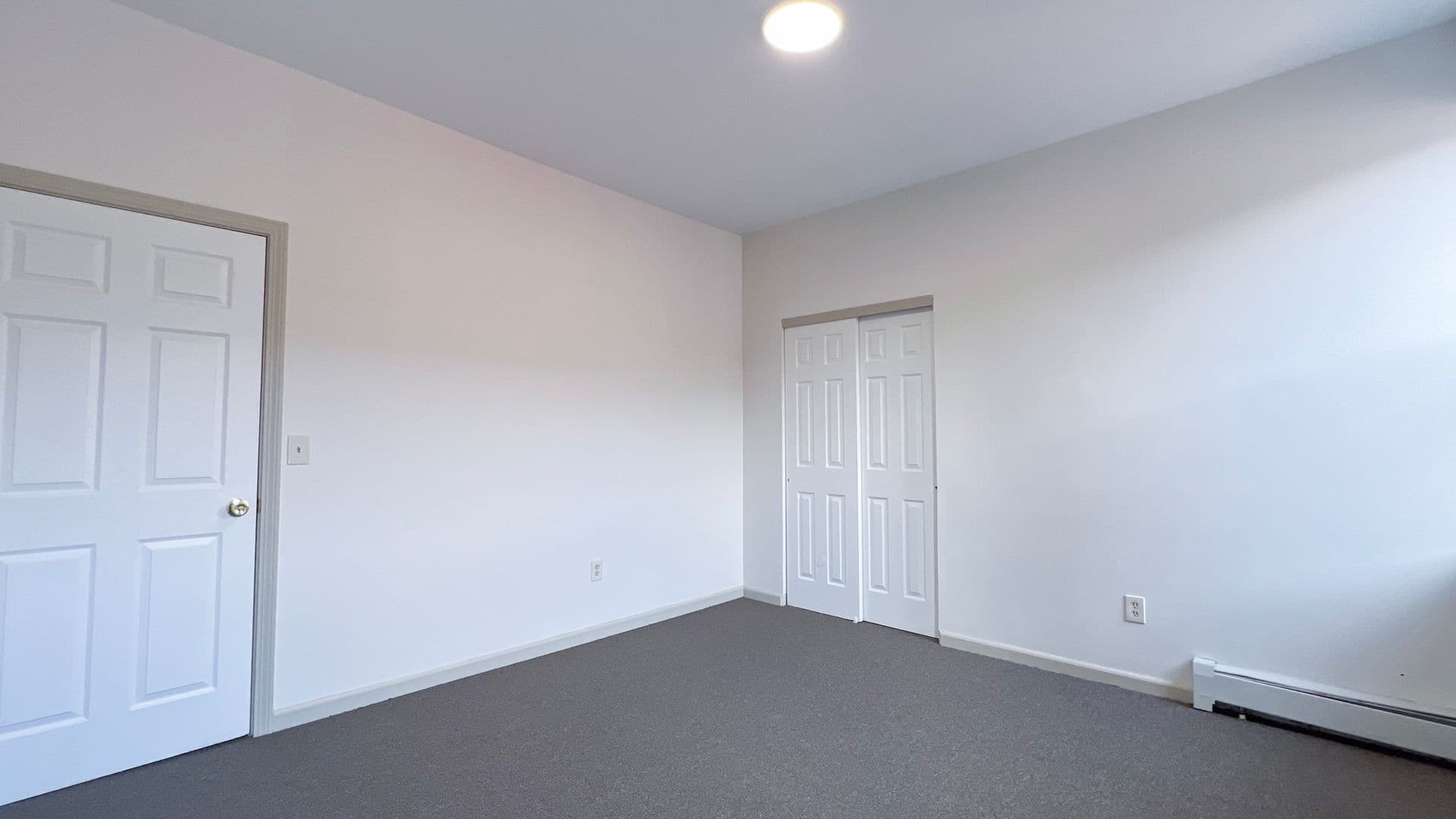 Hartford Apartment: 686-688 Broad St