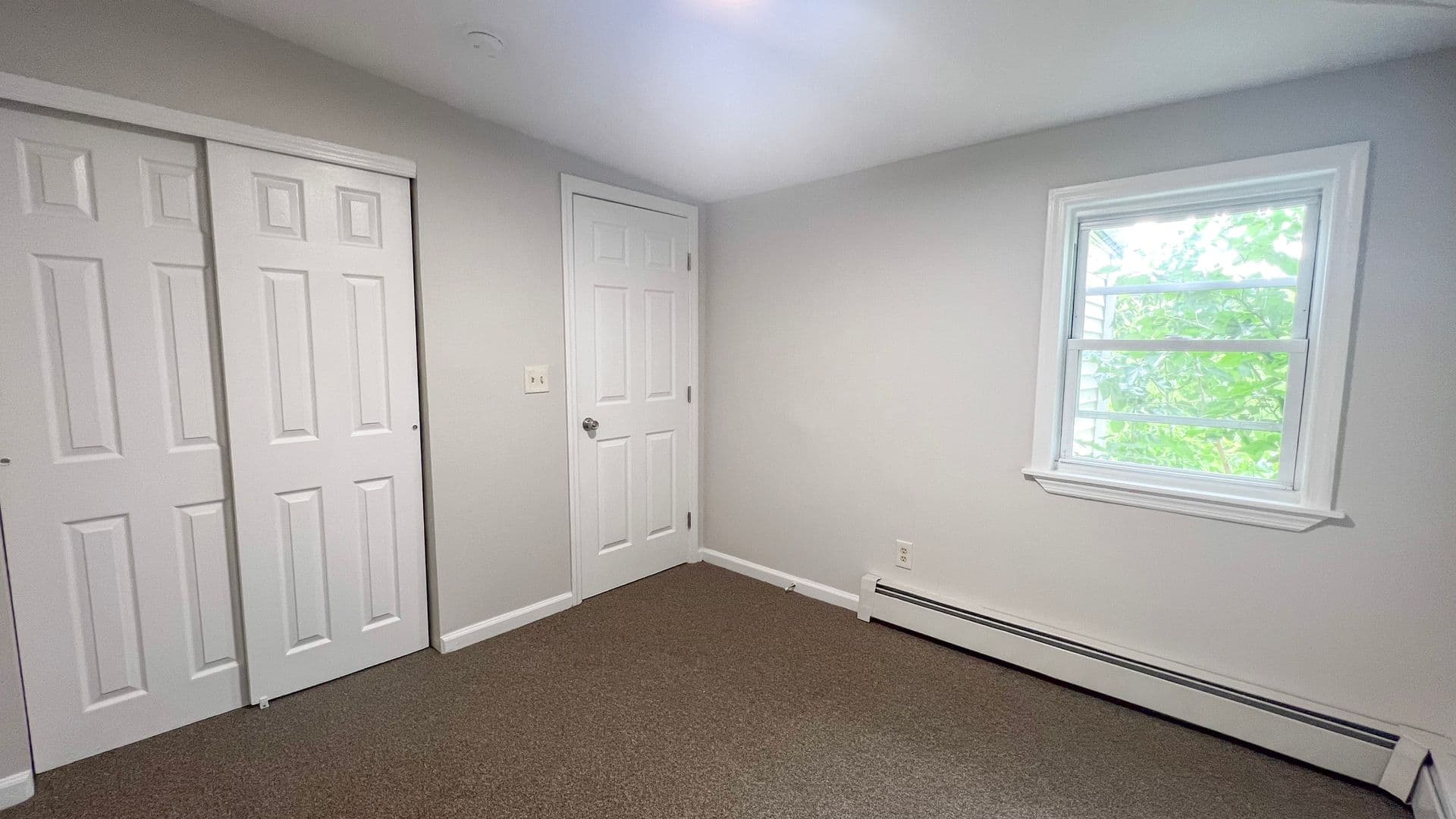 Hartford Apartment: 295 Franklin Ave