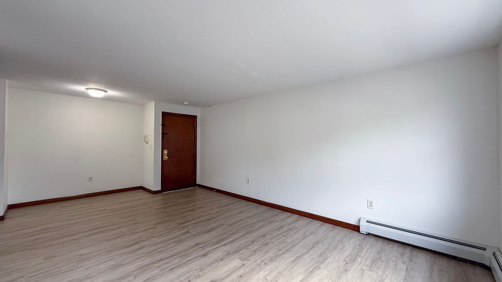 Hartford Apartment: 50 Allen Pl