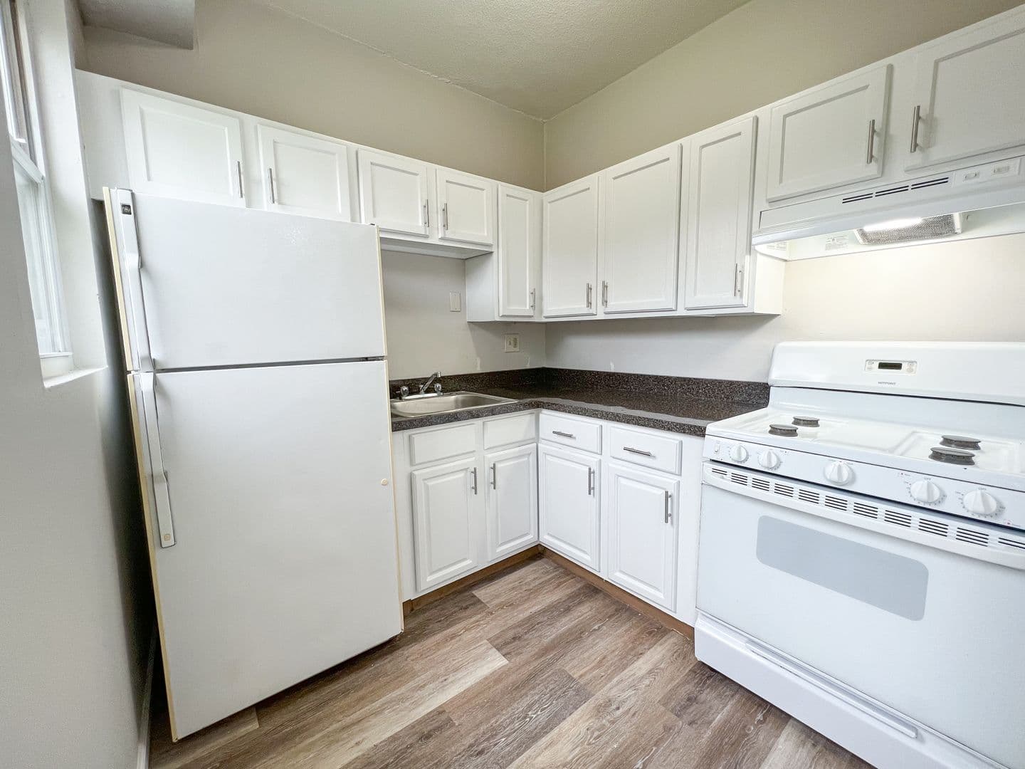 Hartford Apartment: 77-79 Green St