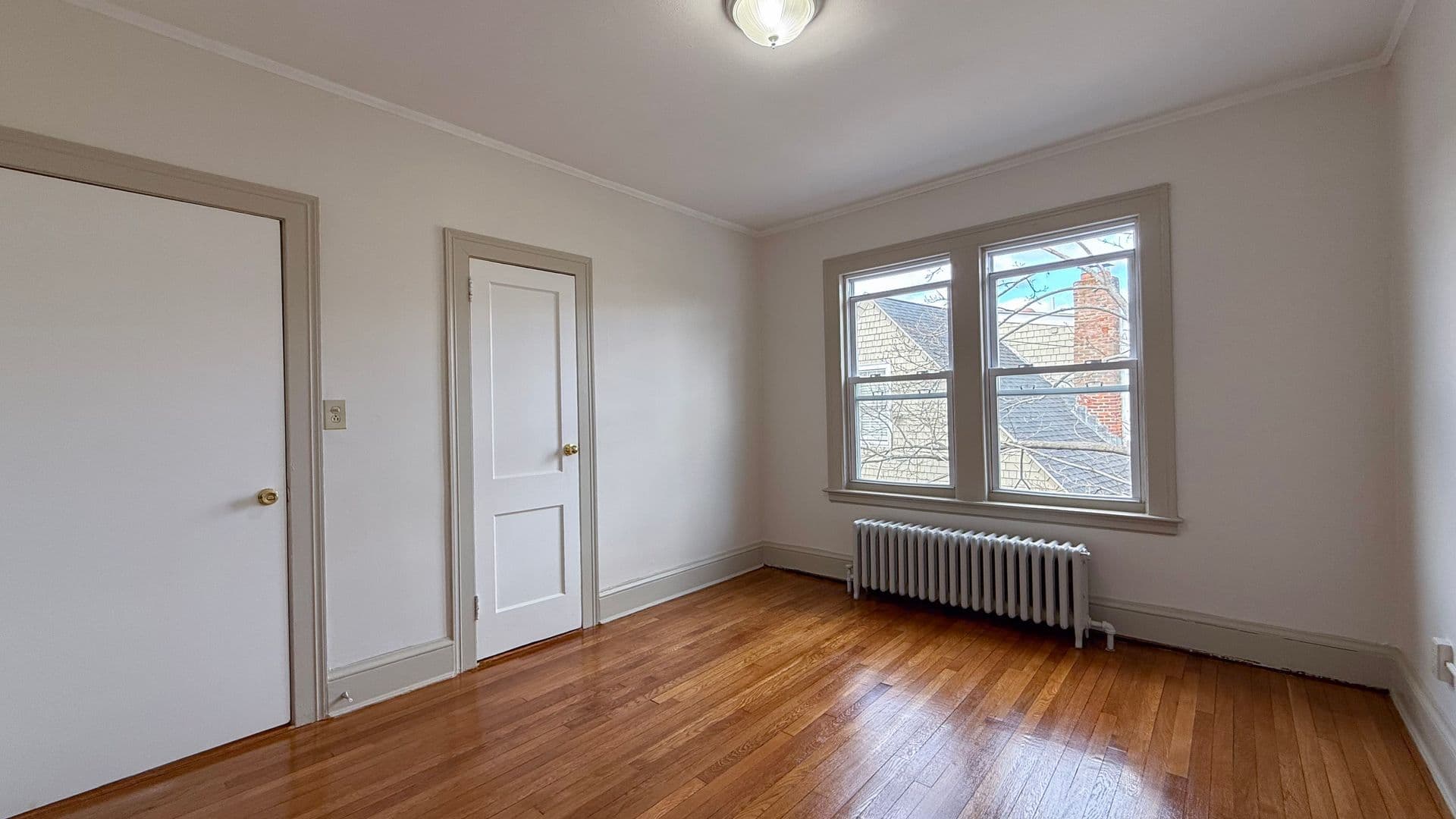 Hartford Apartment: 46 Grace St