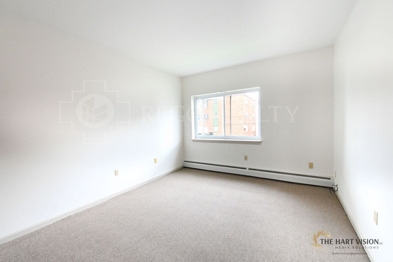 Hartford Apartment: 45 Allen Pl