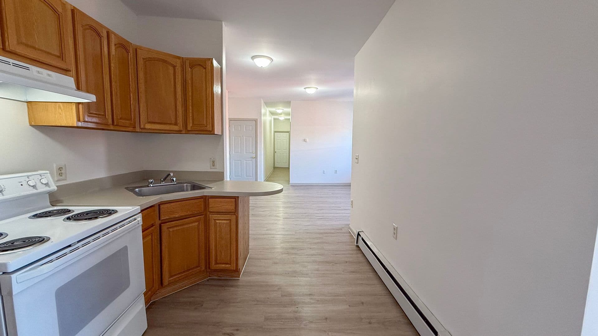 Hartford Apartment: 670-676 Broad St