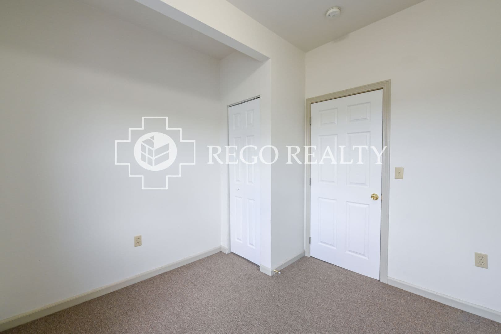 Hartford Apartment: 670-676 Broad St