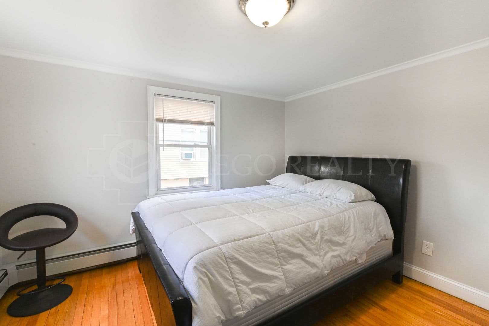 Hartford House: 24 Roger Street