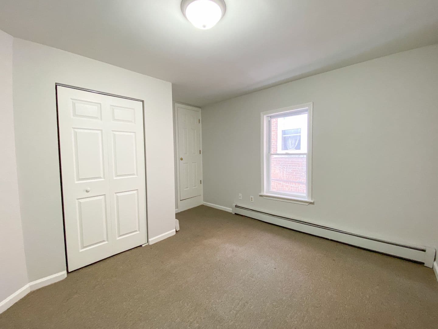 Hartford House: 158 Ward St