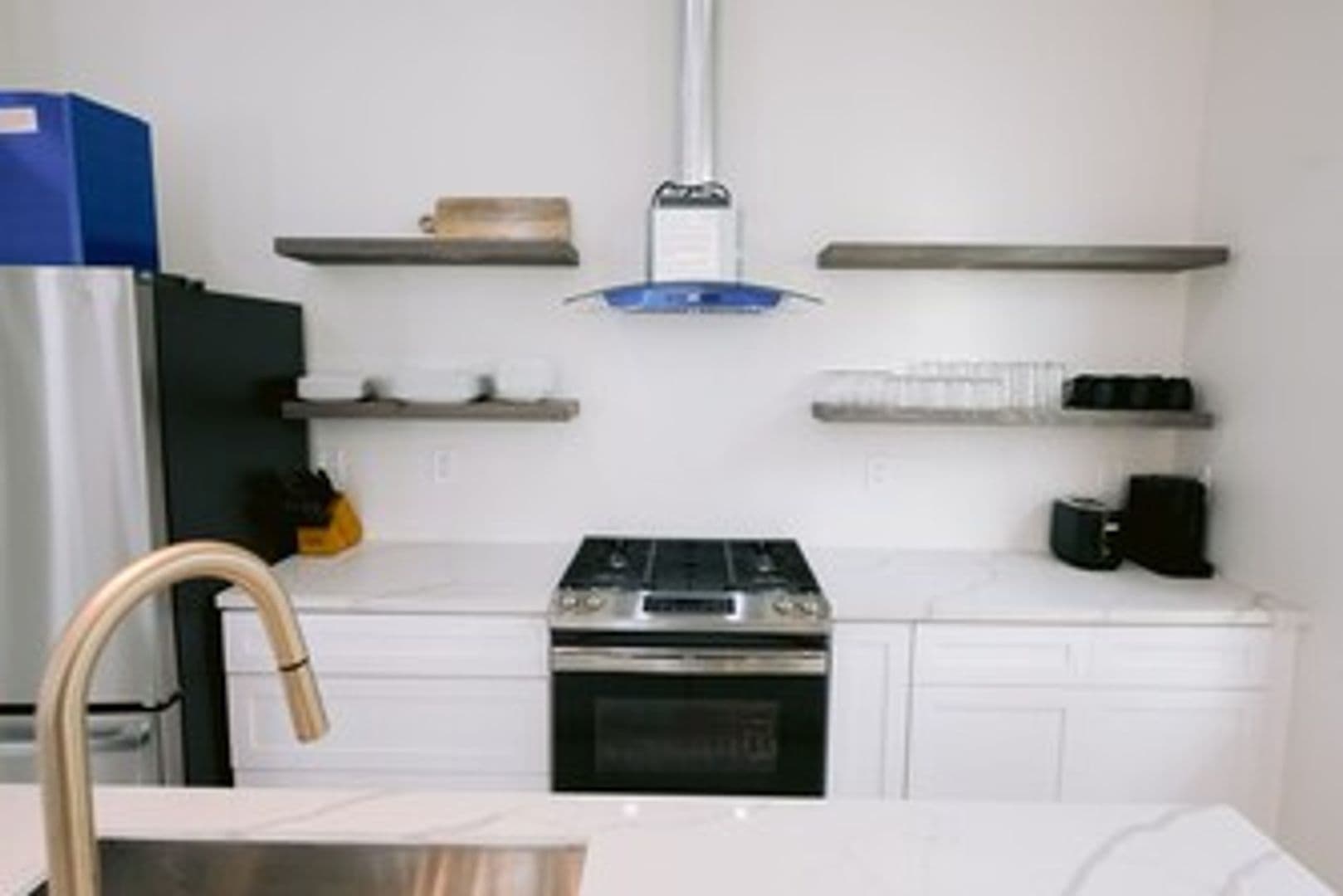 New Orleans Apartment: 1933-35 Iberville St.