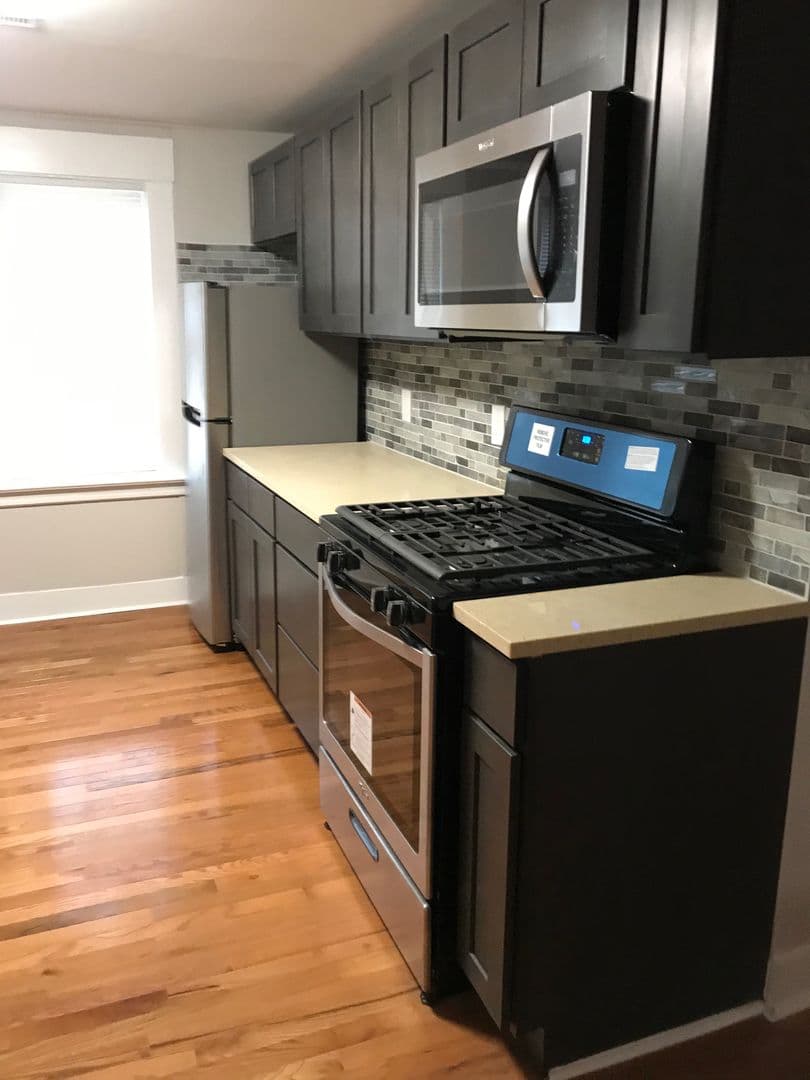 New Haven Apartment: 58 Ellsworth