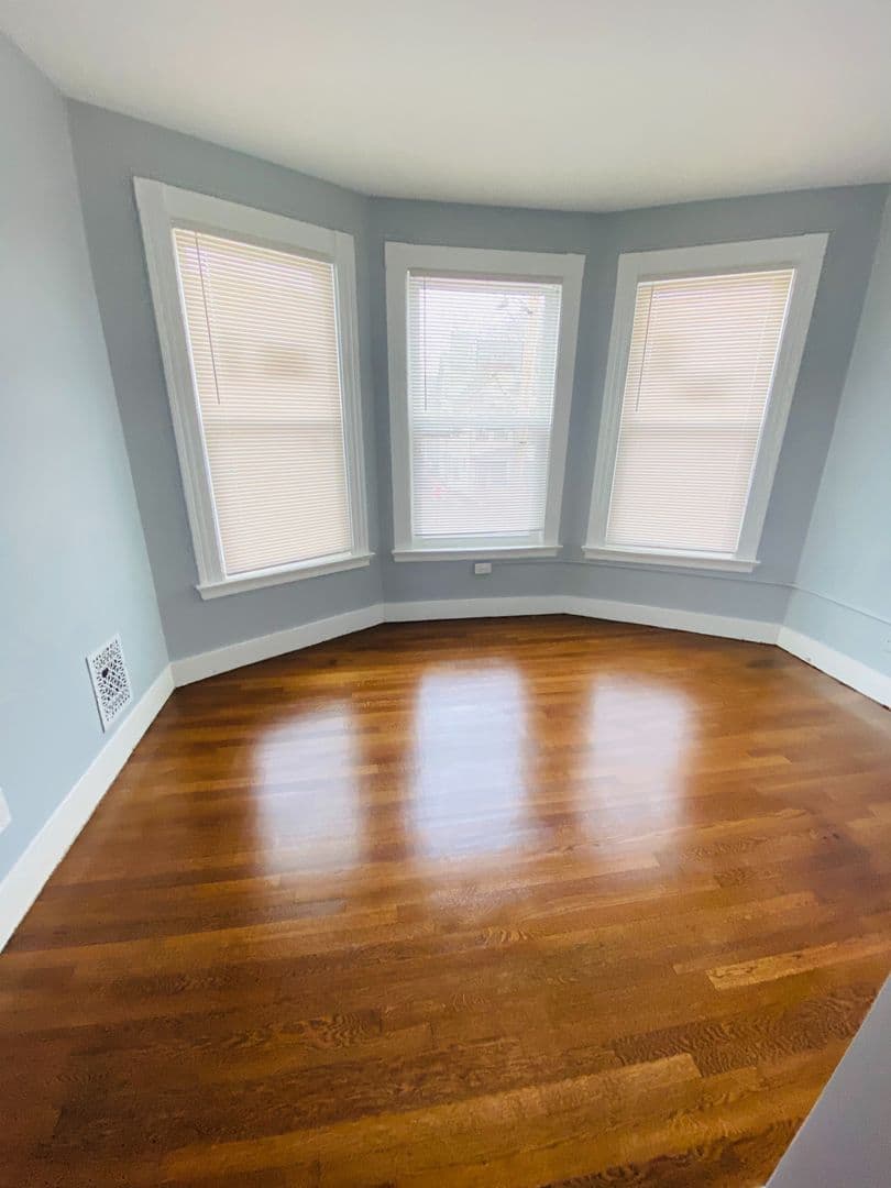 New Haven Apartment: 506 Ferry St