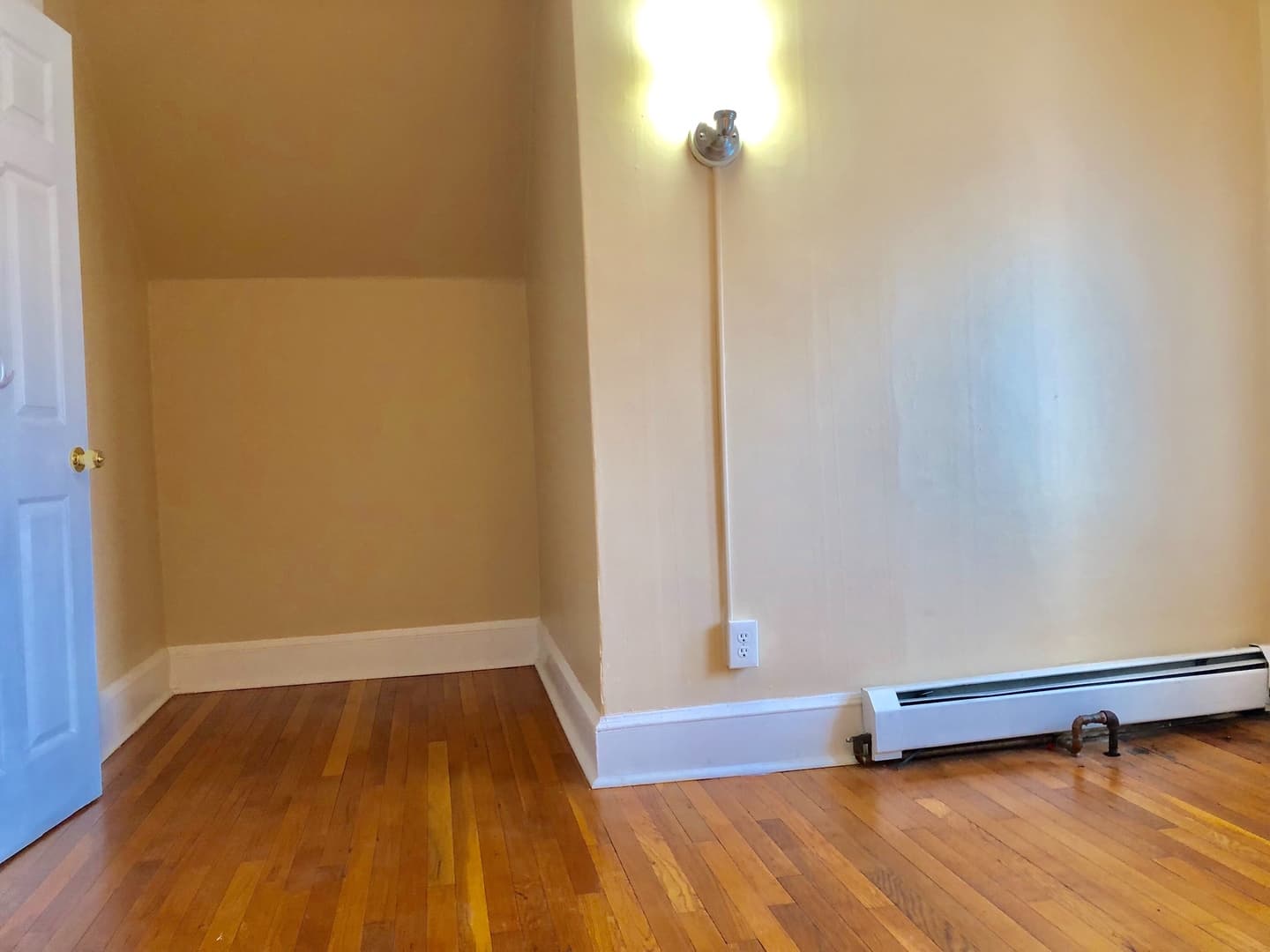 New Haven Apartment: 337 Winthrop