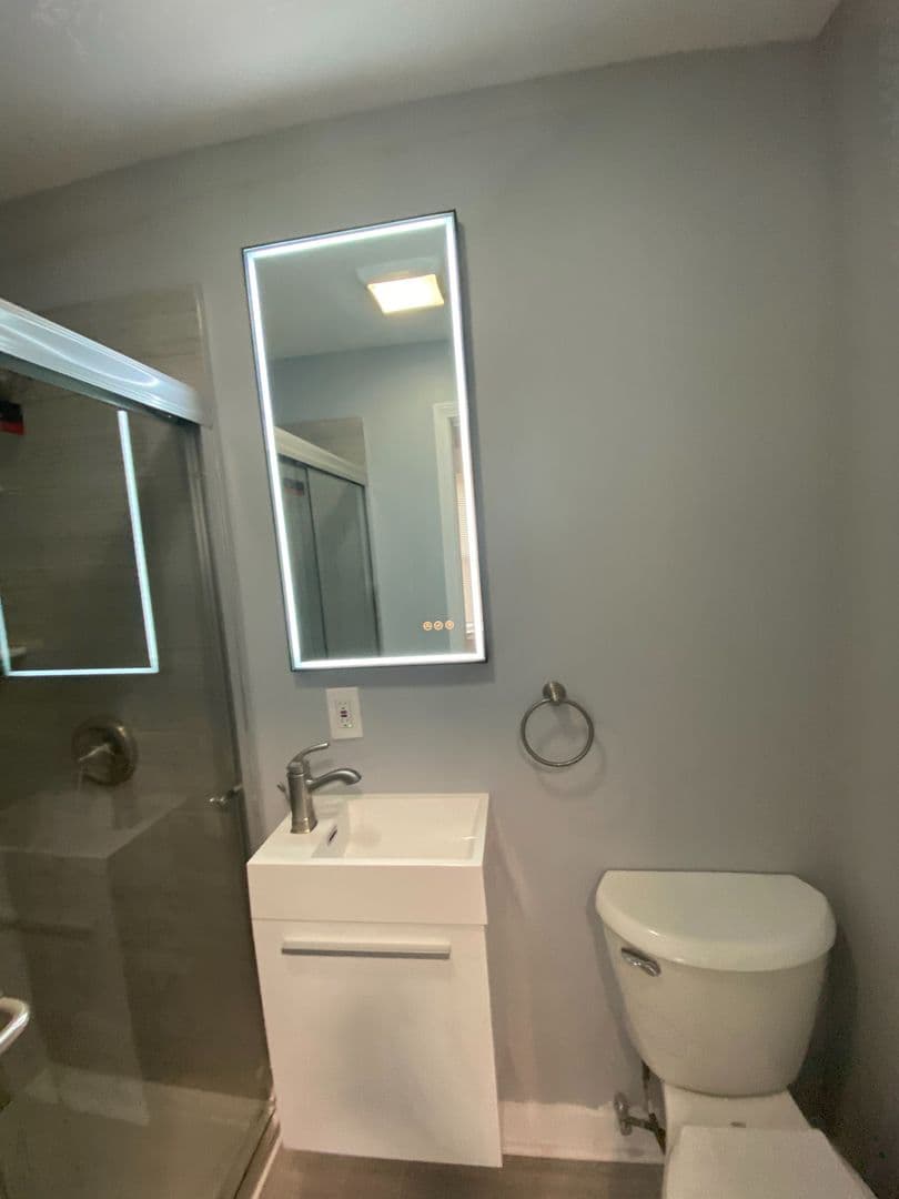New Haven Apartment: 506 Ferry St