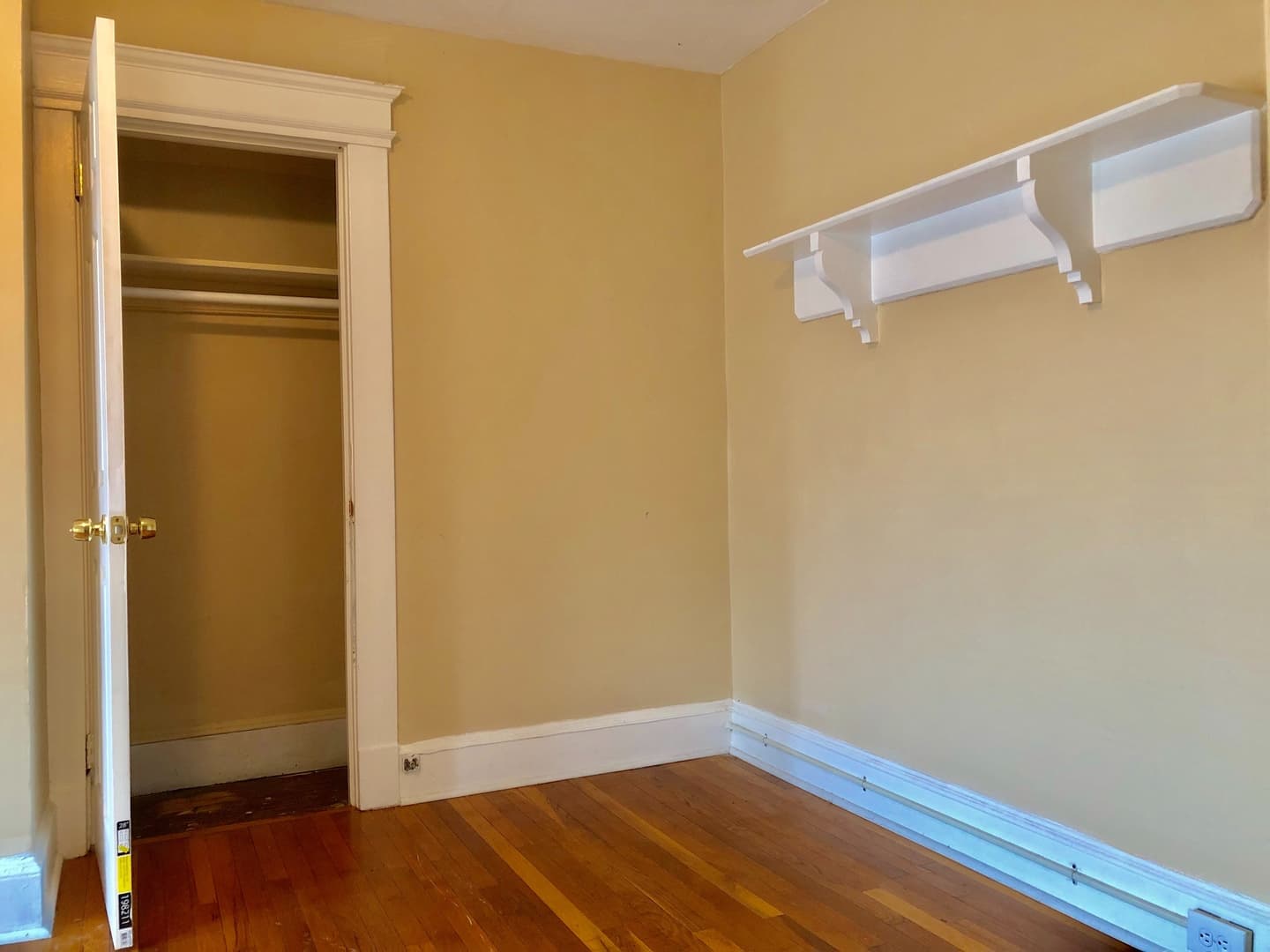 New Haven Apartment: 337 Winthrop