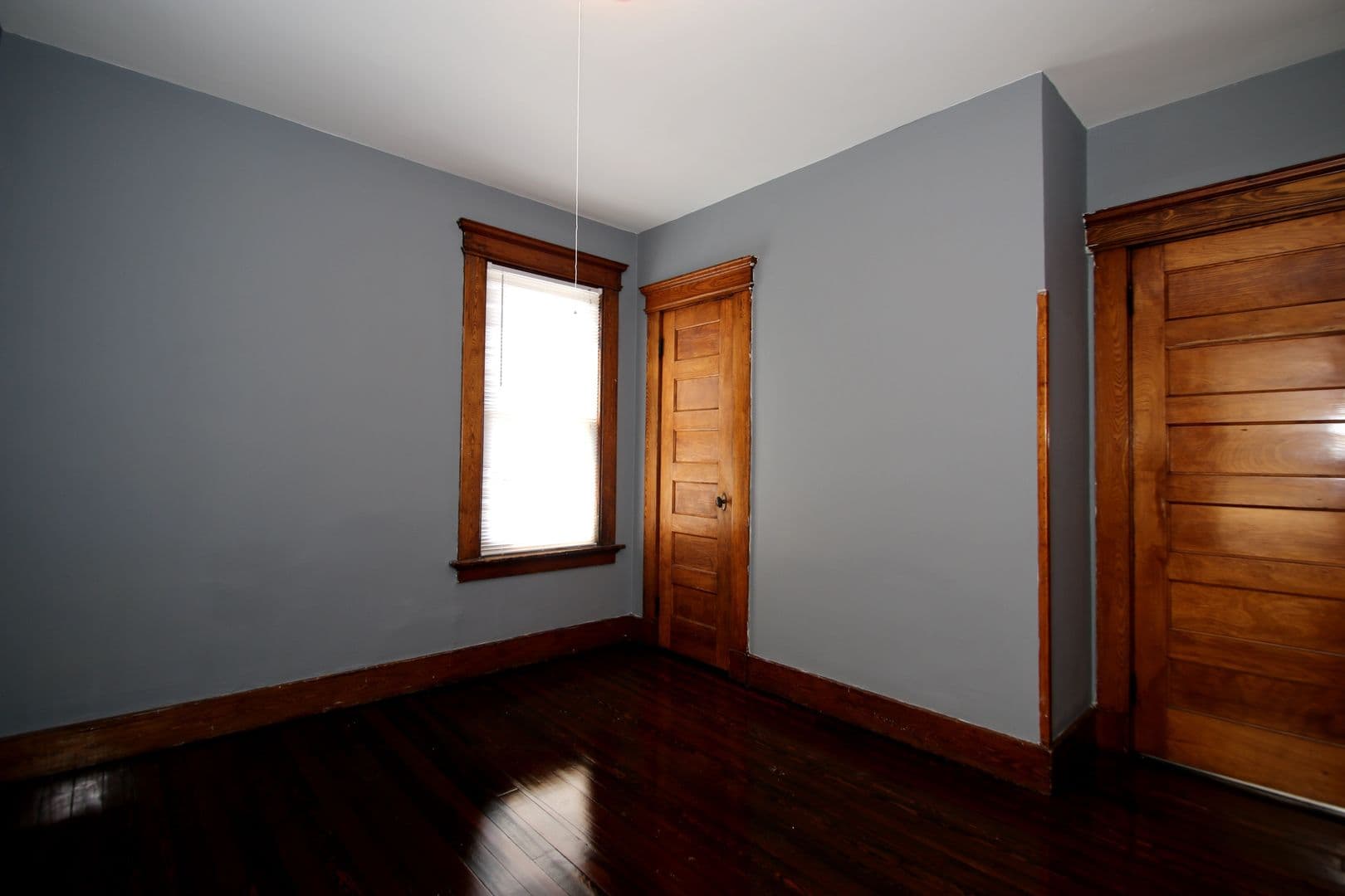 New Haven Apartment: 192 Chatham, 2nd Fl