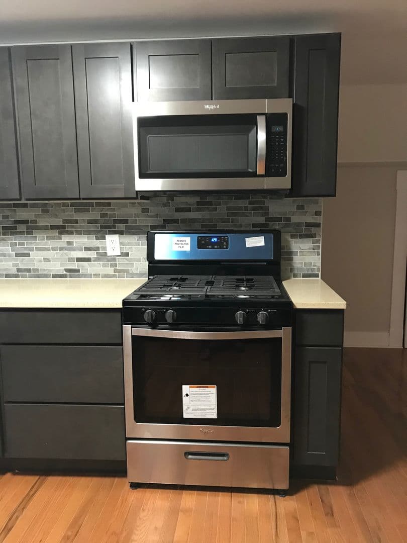 New Haven Apartment: 58 Ellsworth
