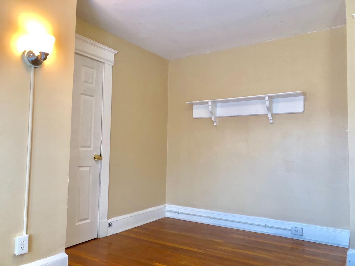 New Haven Apartment: 337 Winthrop
