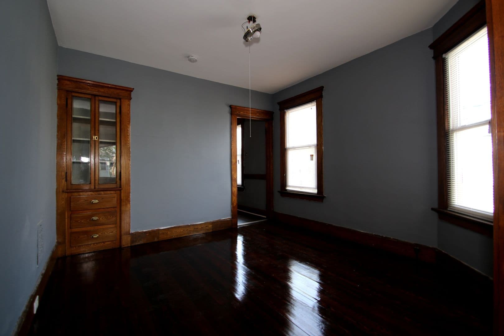New Haven Apartment: 192 Chatham, 2nd Fl