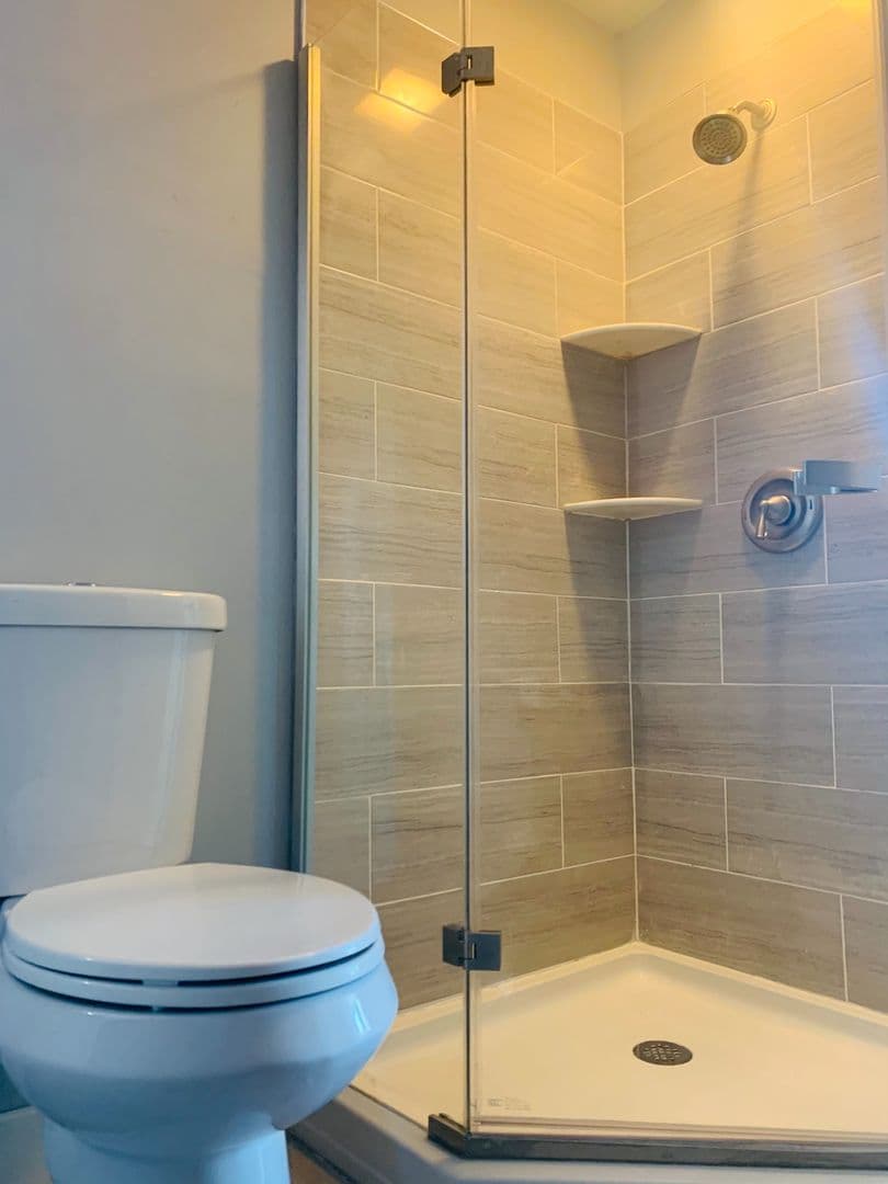New Haven Apartment: 30 Rowe