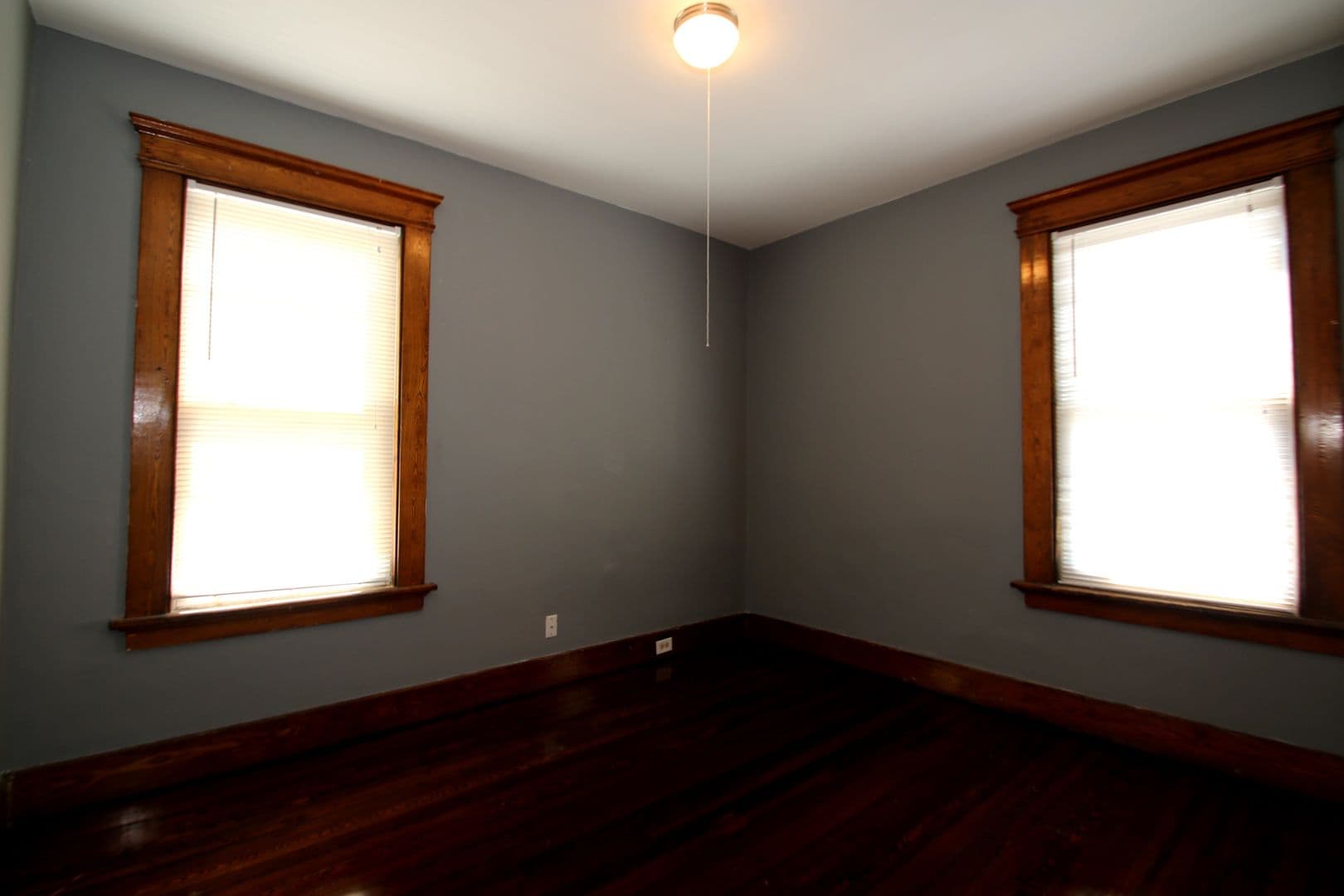 New Haven Apartment: 192 Chatham, 2nd Fl