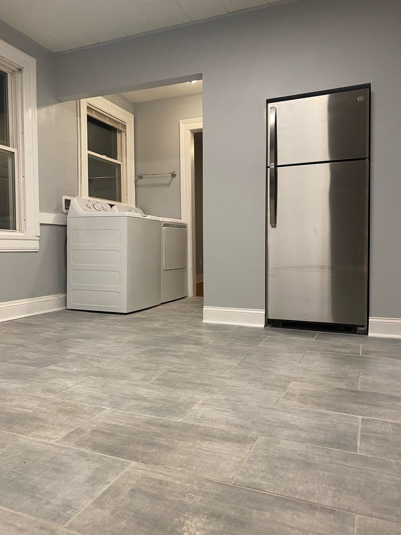 New Haven Apartment: 25 -27 Stanley
