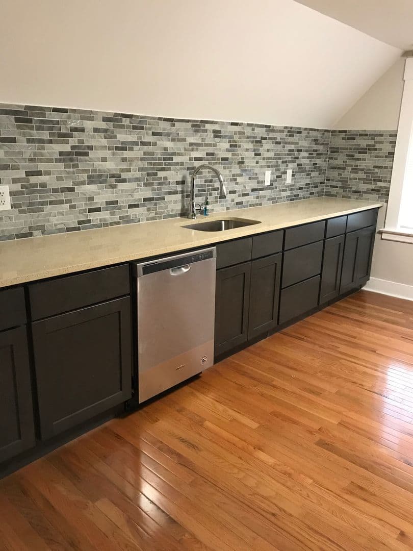 New Haven Apartment: 58 Ellsworth
