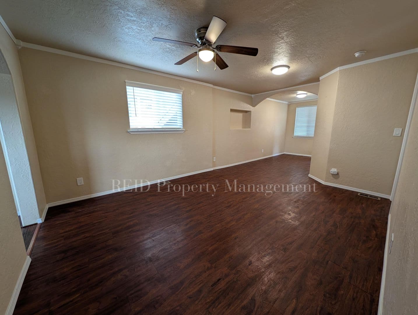 Bremerton House: 657 Pleasant Ave