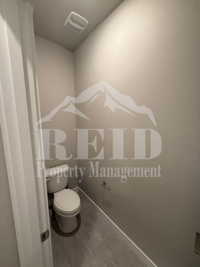 Bremerton House: 1416 Baker Heights Loop